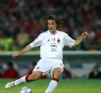 Mastering the Midfield: Teaching Players to Pass, Move & Create